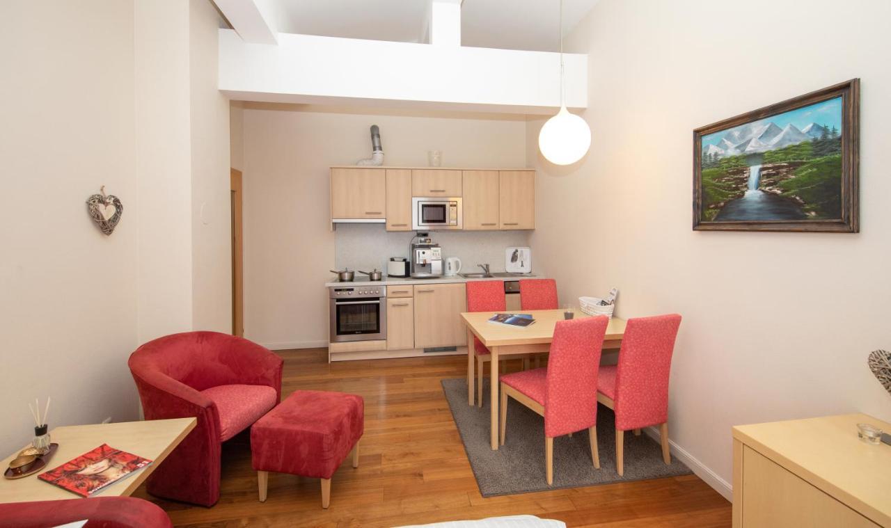 Arabella Golf- Und Ski-Appartement Zell am See Eksteriør billede